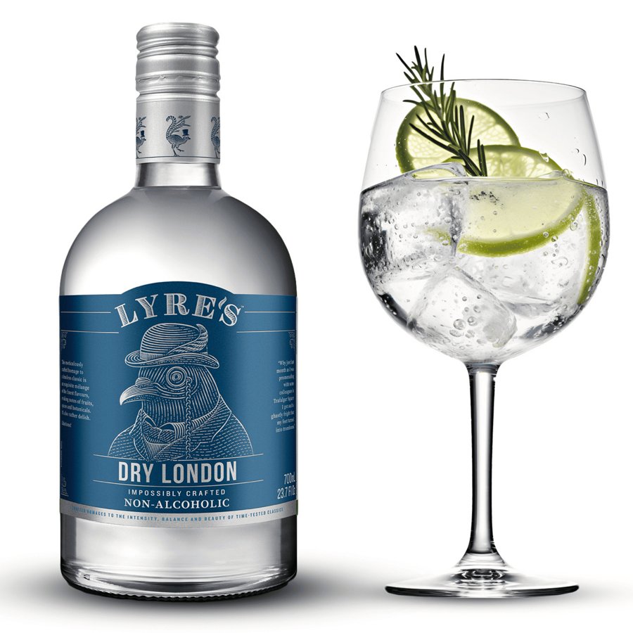 Mommos London Dry Fraise 0,0% - Alternative GIN FRAISE - Sans alcool - Sans sucre - Faible en calories - Premium - 700 ml | Pour les amateurs de spiritueux 0% alcool